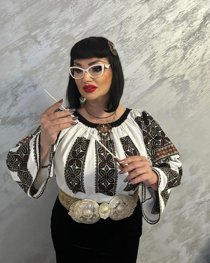 Ozanei Barabancea i s-a cerut să facă avort când era gravidă cu fiica ei