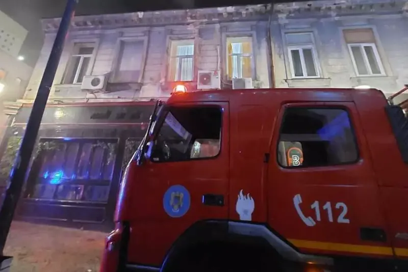 Incendiu în Centrul Vechi din Capitală