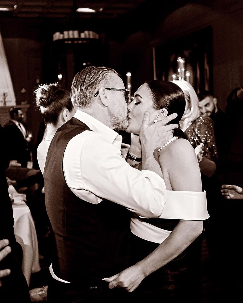 Corina și Laurențiu Reghecampf trăiesc o frumoasă poveste de dragoste