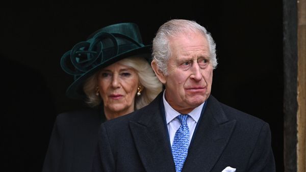 Cât ar mai avea de trăit regele Charles, de fapt: "Deja au inceput pregatirile pentru funeralii, cancerul îl consumă, situația este disperată”