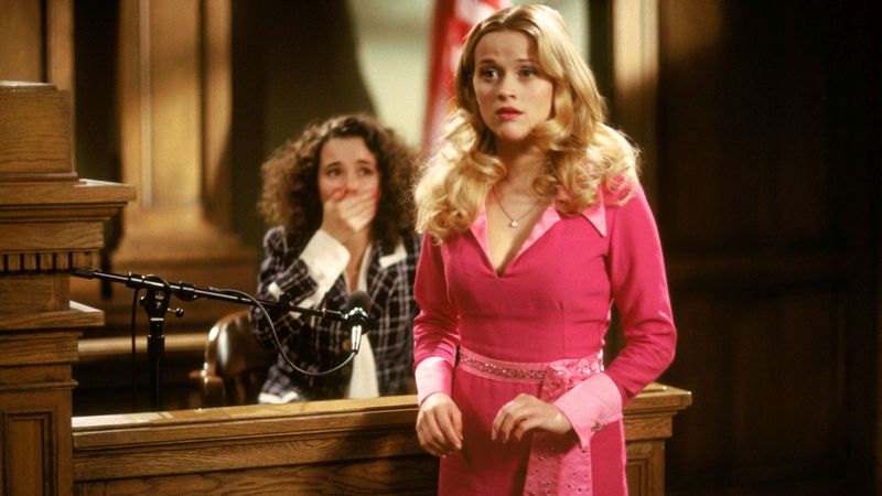 "Legally Blonde", &icirc;n cur&acirc;nd adaptat &icirc;n serial de Reese Witherspoon