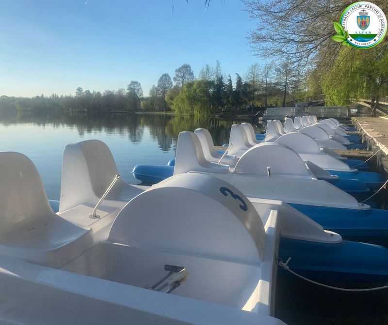 Plimbarea cu vaporașul pe Lacul Herăstrău se scumpește față de anul trecut