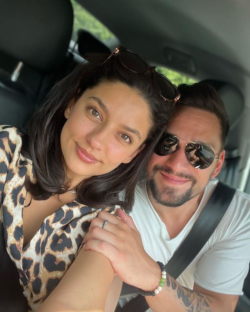 Oana Moșneagu, criticată pentru ținuta pe care a purtat-o în ziua cununiei civile