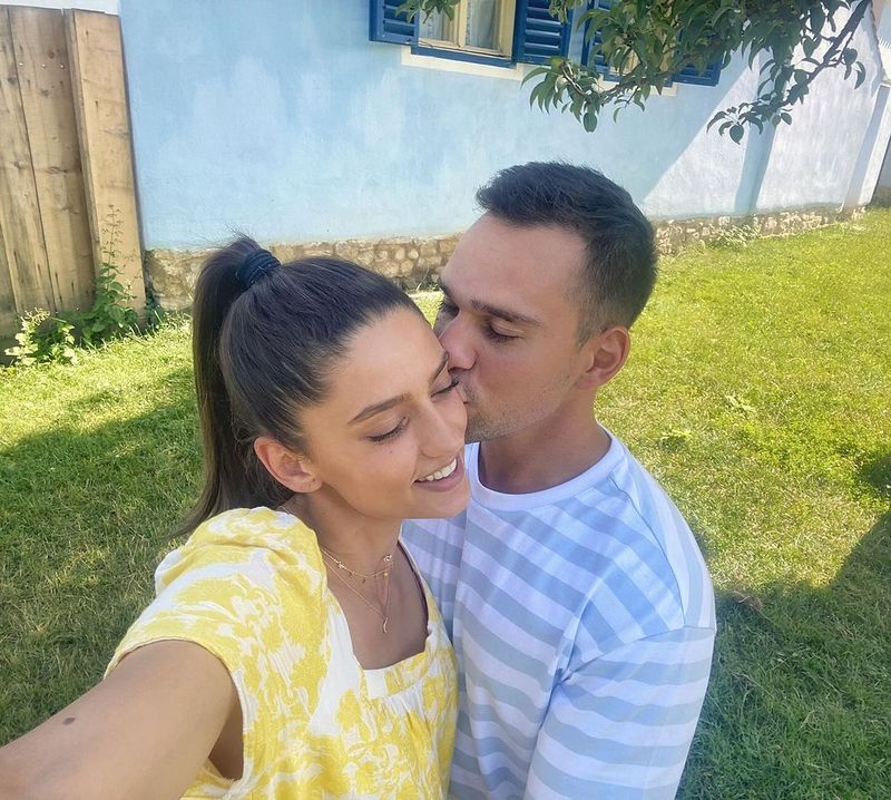 Cine au fost martorii de la cununia lui Vlad Gherman?