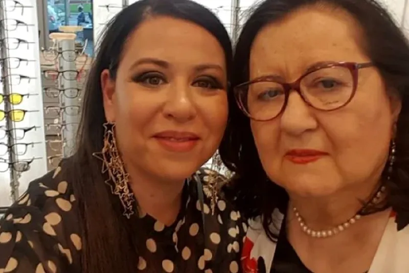 Oana Roman a răbufnit după ce a fost criticată că nu ține doliu