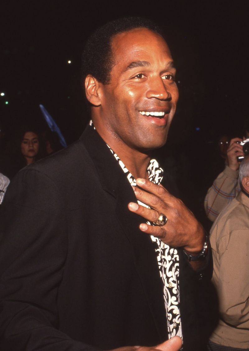 O.J. Simpson a murit de cancer