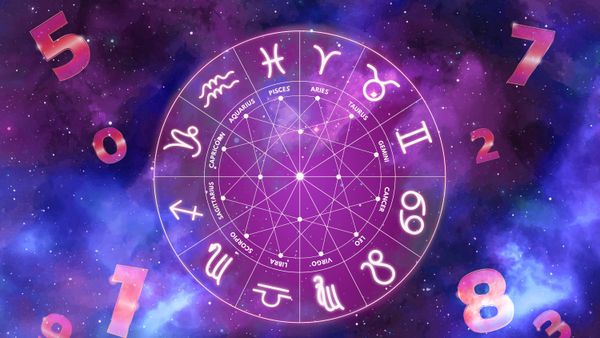 Horoscopul săptămânii 15-21 aprilie 2024: Leii își rezolvă toate problemele. Săgetătorii trebuie să aibă grijă de sănătatea lor