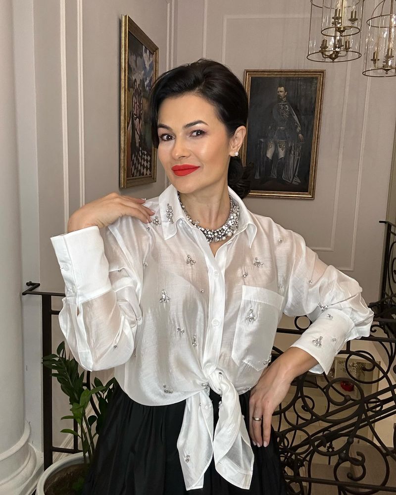 Olguta Berbec și Niculina Stoican vor fi nevoite să împartă scena la un eveniment