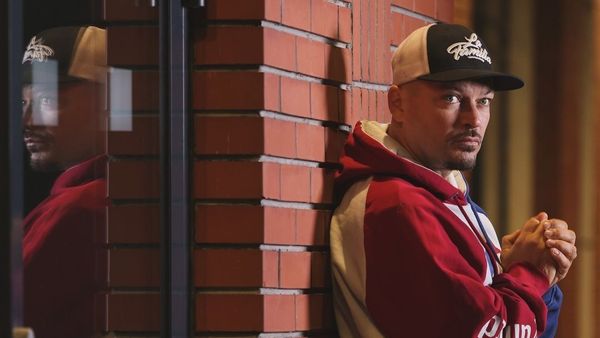 Puya a dat viața de oraș pe cea de la țară. Are o gospodărie de nota 10: "Am făcut și o seră mare aici. Am luat răsaduri de roșii, astea nu le găsești prin supermarket”