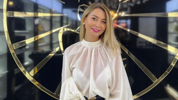 Cine a ajutat-o pe Denisa Tănase să ajungă milionară în urma afacerii cu parfumuri