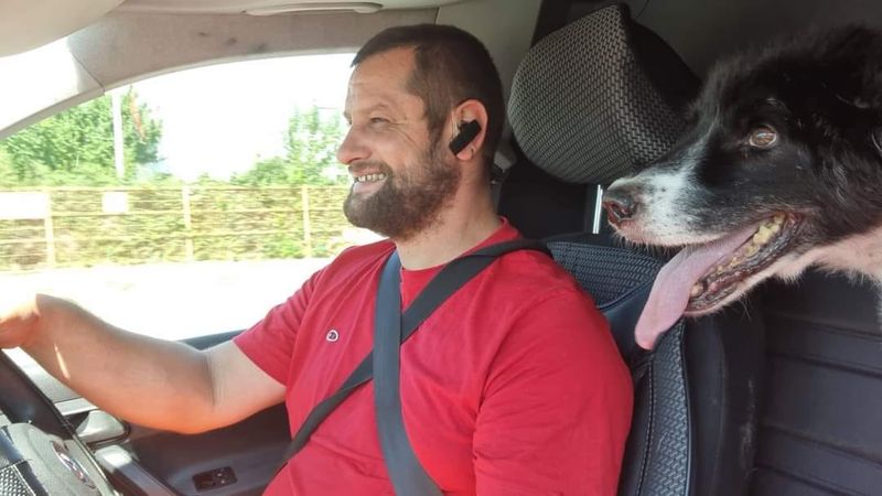 El este bărbatul de 40 de ani găsit mort într-un parc din București 