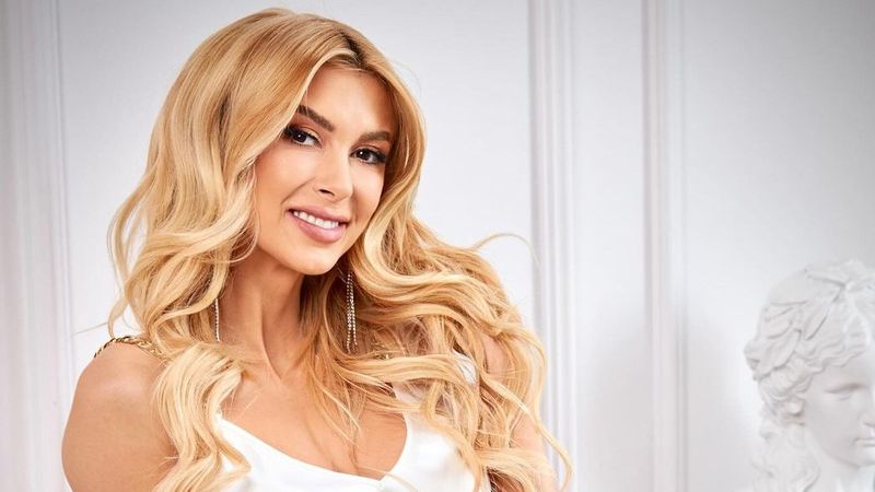 Andreea Bălan, criticată dur de fani pentru felul &icirc;n care se &icirc;mbracă: &rdquo;Nu mai sunt la modă&rdquo;