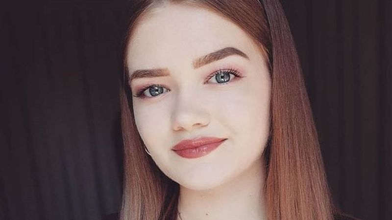 Tânăra de 24 de ani s-a aruncat de la etajul 15