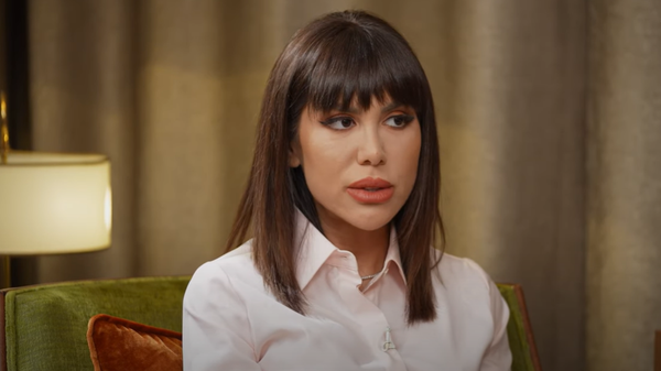 O vrea sau nu ca invitat Denise Rifai pe Erika Isac la "40 de &icirc;ntrebări": "Unde este prea mult, nu este &icirc;n regulă!"