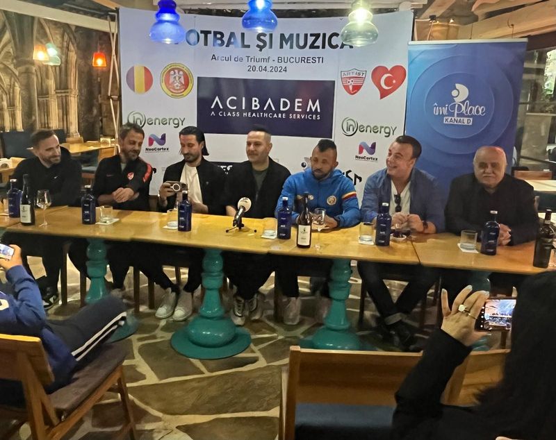 meciul amical între Naţionala Artiştilor Fotbalişti din România şi Nationala Artiştilor Fotbalişti din Turcia.
