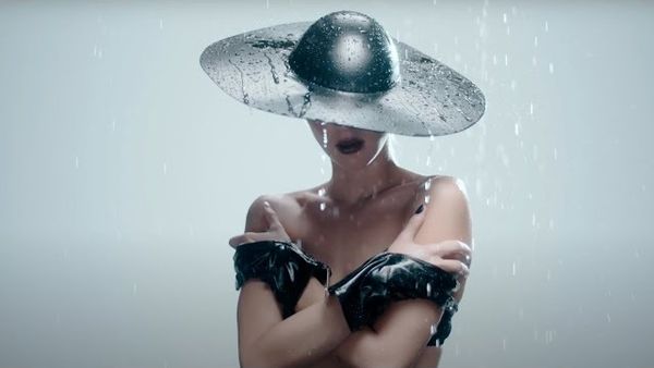 Sasha Lopez, V. Advahov și DARA au lansat piesa "Omnia"