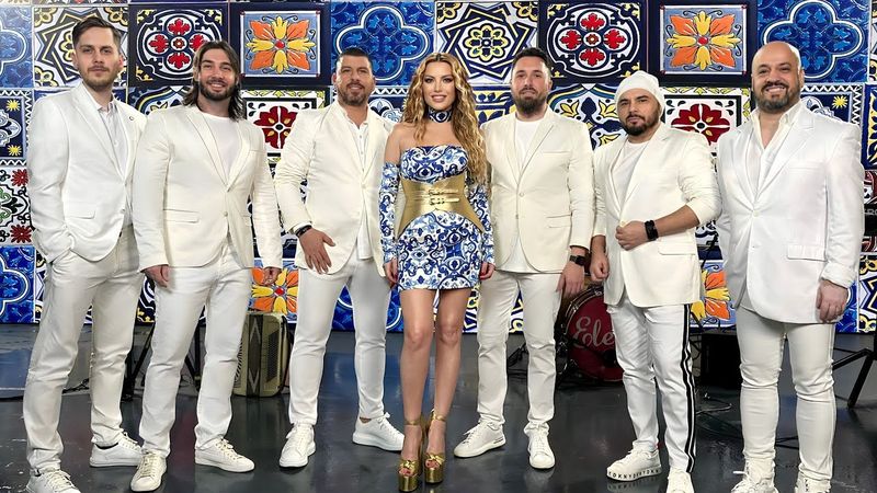 Elena Gheorghe a lansat piesa "Maria"