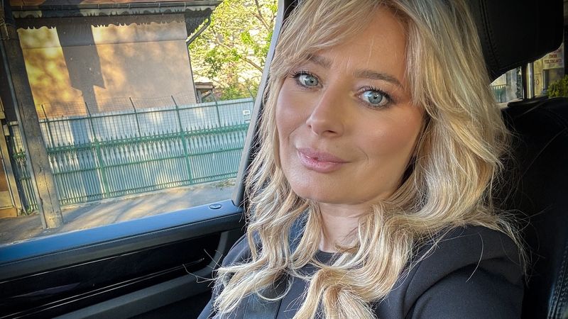 Cum s-a dat de gol Laura Cosoi și a dezvăluit sexul celui de-al patrulea copil