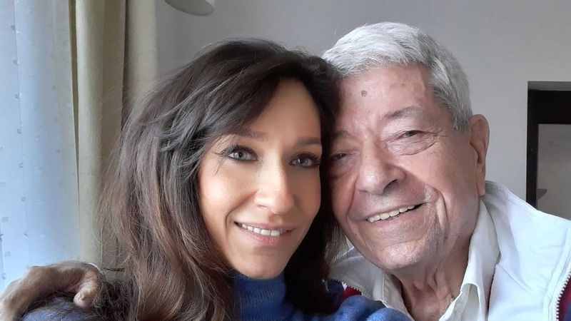 Ce semne a primit Ioana Dichiseanu după moartea tatălui ei: "Explicați-mi dumneavoastră, că eu nu înțeleg"