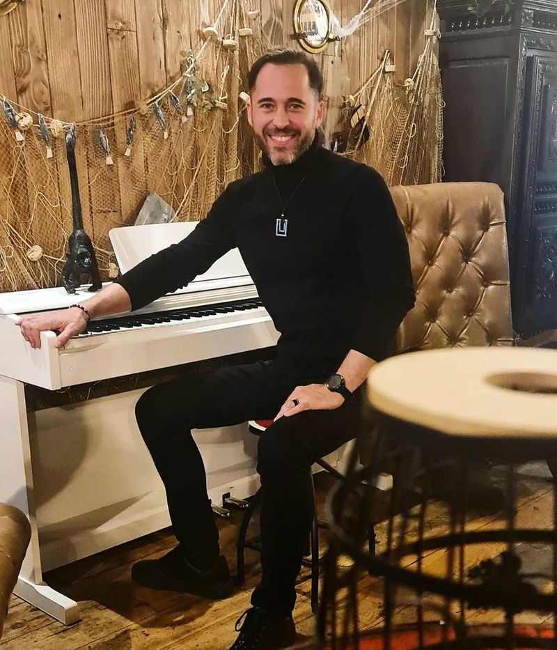 Reacția lui Dinu Maxer după ce Smiley și Damian Drăghici au lansat melodia „S-a furat mireasa”