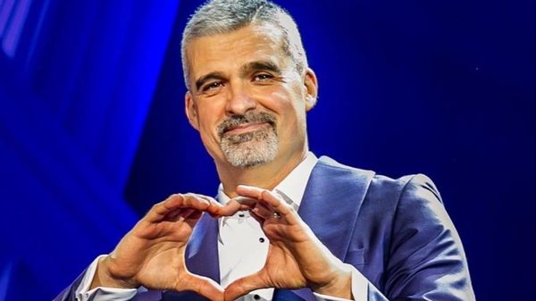 Cum a cerut-o Aurelian Temișan pe Monica Davidescu &icirc;n căsătorie: "Unul dintre ei mi-a dat o cutie, ea nu știa despre ce e vorba"