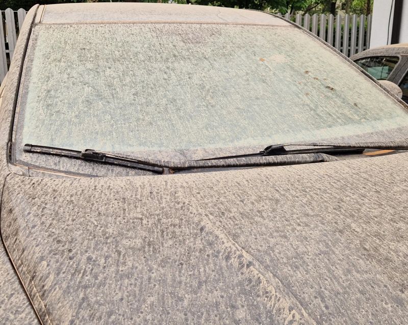 masina cu praf saharian