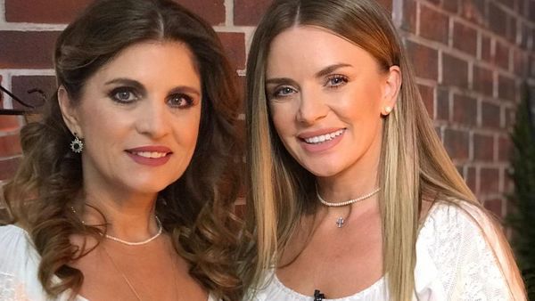 Care este, de fapt, relația dintre Mariana Ionescu Căpitănescu și sora sa, Marcela Fota, dincolo de scenă: ”Ne completăm una pe cealaltă”