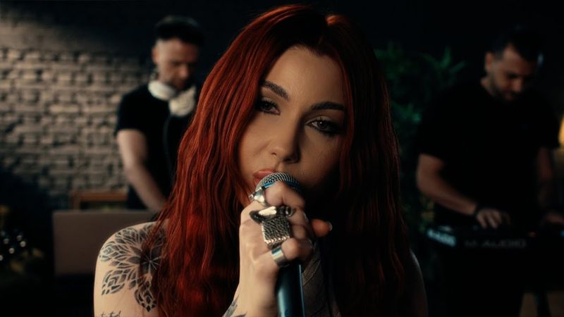 Iraida a lansat varianta live a piesei "Modern Love"