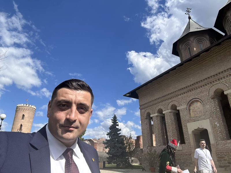 George Simon, tată de băiat