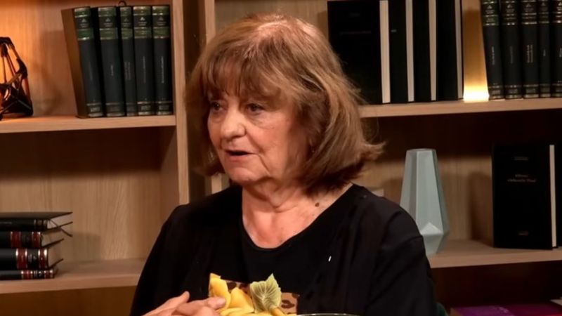&rdquo;Eram pe scara trenului și mai era un minut p&acirc;nă să plece&rdquo; Cum a fost cerută &icirc;n căsătorie Ana Blandiana