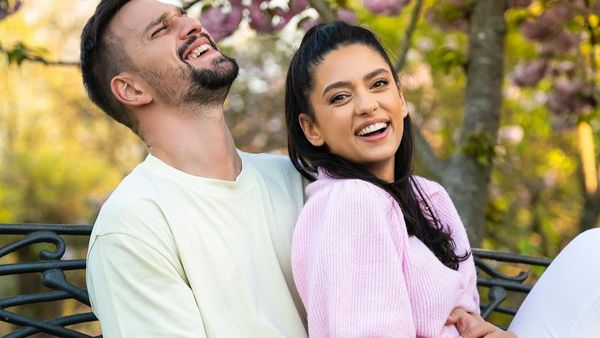 Oana Moșneagu, &icirc;nsărcinată? Toată lumea a observat burtica: &rdquo;Vine bebe&rdquo;