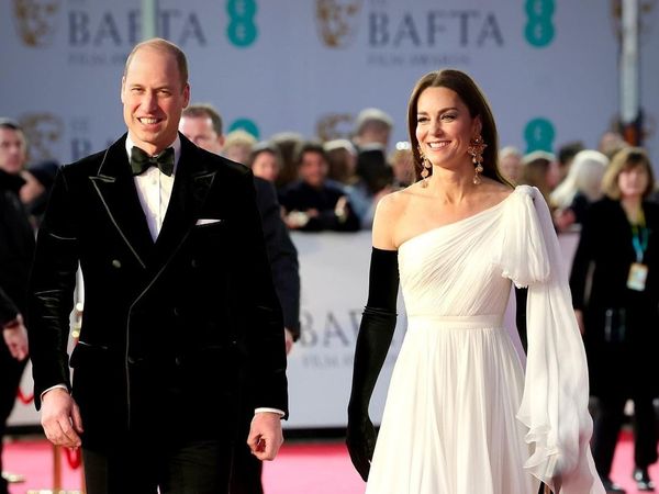 Prințul William și Kate Middleton aniversează 13 ani de la căsătorie. 7 lucruri mai puțin știute despre nunta secolului