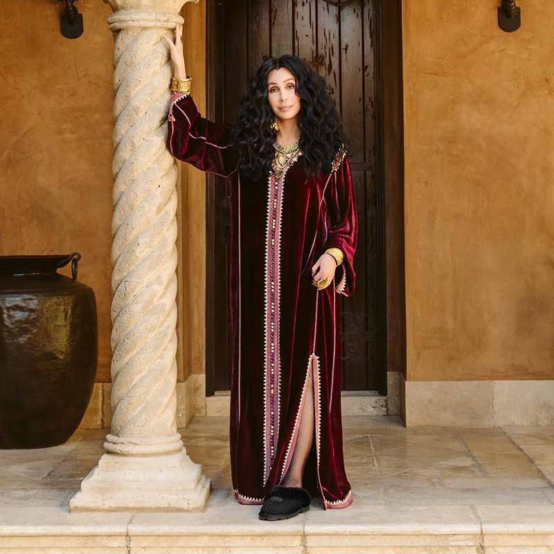 Cher preferă bărbații mai tineri ca ea