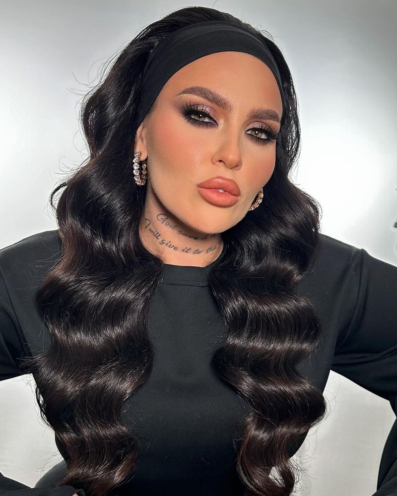 Oana Radu le oferă fanilor concerte gratuite