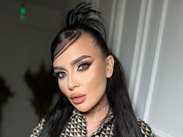 Oana Radu, dezvăluiri despre lupta cu kilogramele! Vedeta i-a cerut mamei sale să &icirc;și v&acirc;ndă casa pentru a-și tăia stomacul: &bdquo;Era singura mea șansă de a slăbi&rdquo;
