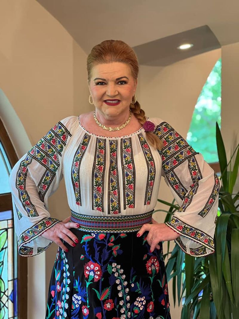 Maria Cârneci se mândrește cu o carieră de aproape 5 decenii