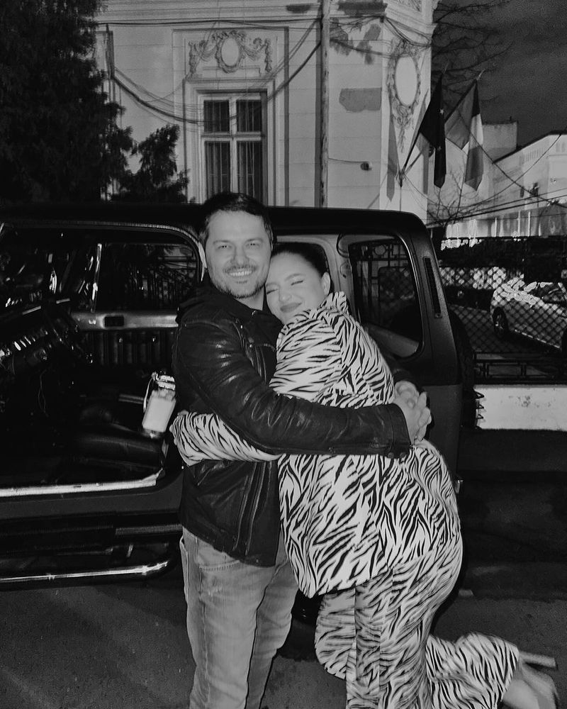 Ce relație are, de fapt, Carmina cu tatăl ei, Liviu Vârciu?