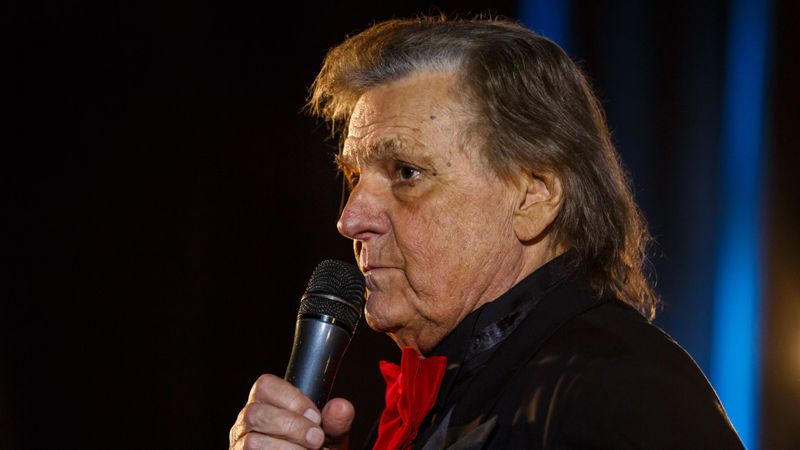 Medicii de la Spitalul Foișor au facut un nou anunț despre starea de sănătate a maestrului Florin Piersic