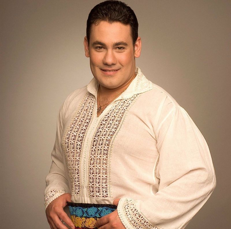 Dragoș și Ionuț Dolănescu au fost dați în judecată