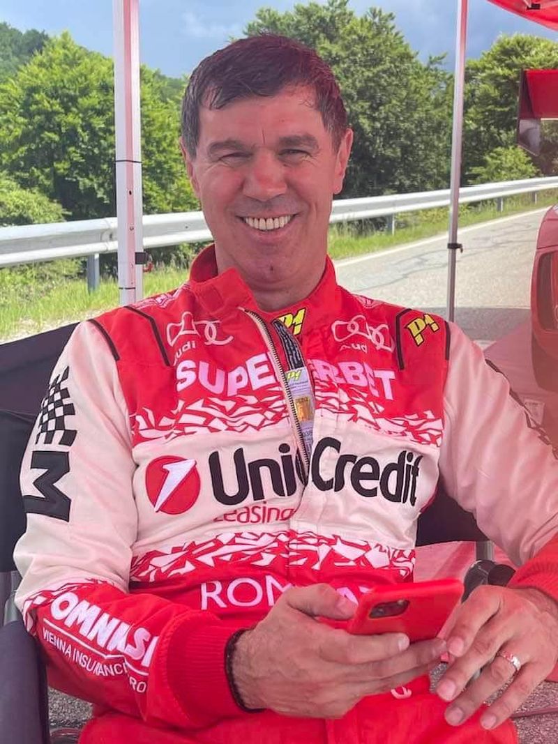 Ce mesaj a transmis Mihai Leu după ce a fost internat de urgență?