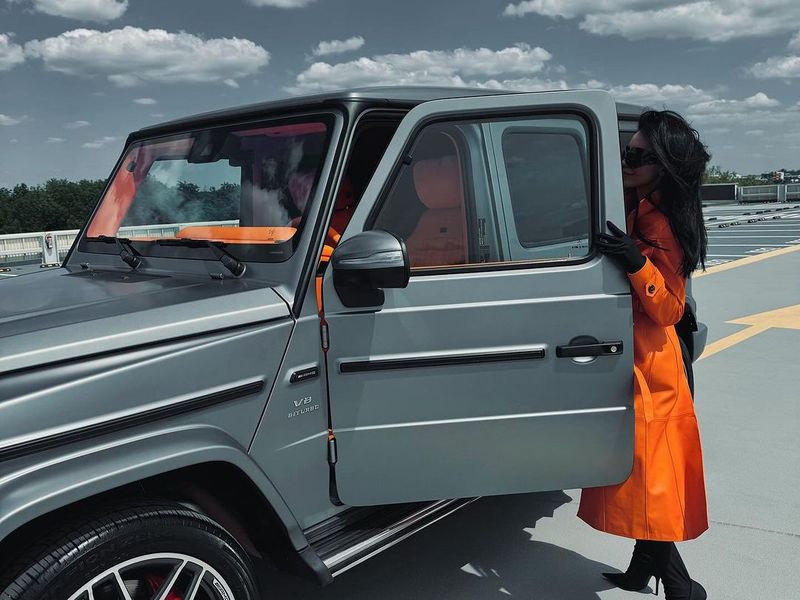 Val de reacții după ce Adelina Pestrițu a postat primele imagini cu noua ei mașină