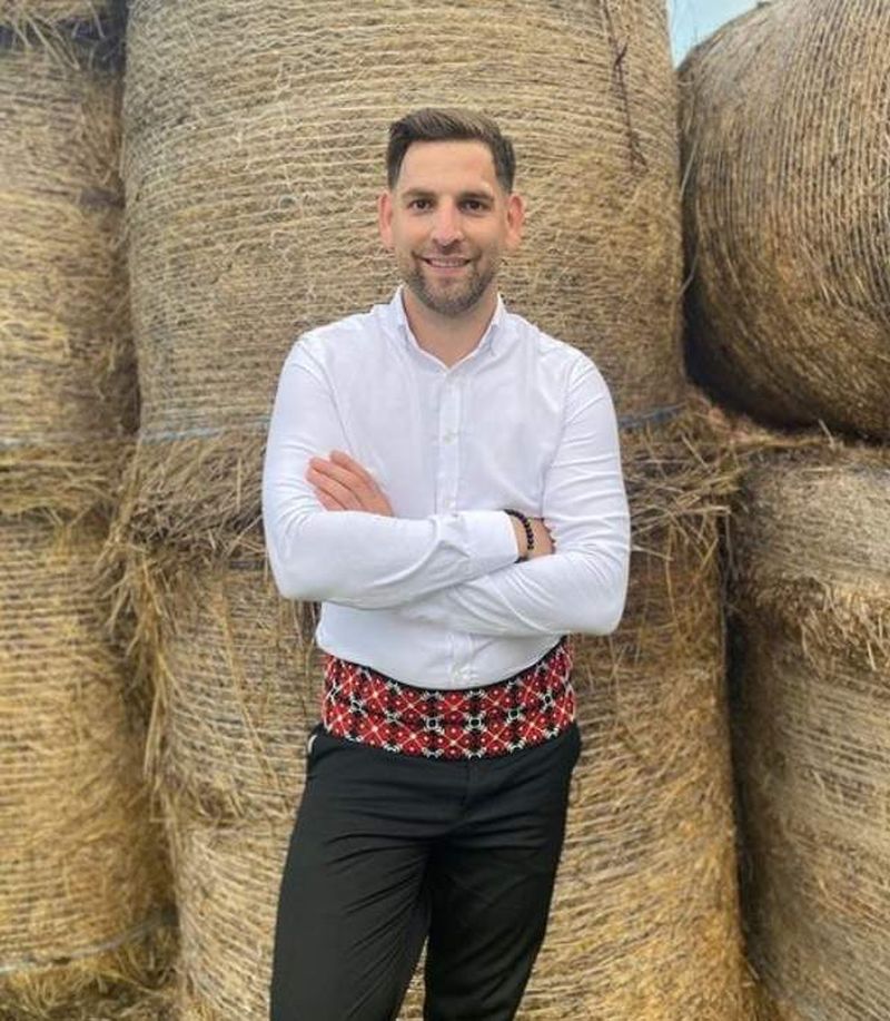 Gabriel Stoica abnadonat de parinti