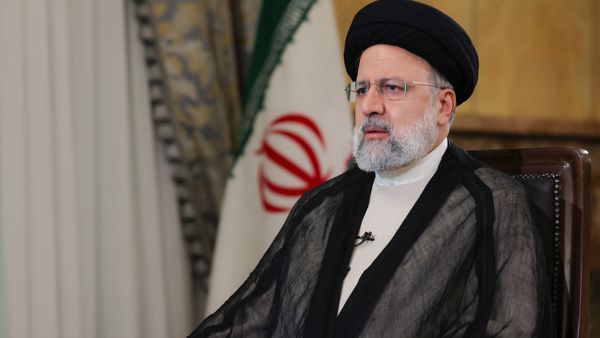 De ce s-a prăbușit, de fapt, elicopterul în care se afla președintele Iranului