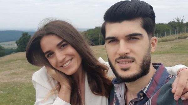 Ei sunt cei trei tineri care au murit &icirc;n cumplitul accident din Iași. George și Ionela se pregăteau să se căsătorească peste c&acirc;teva zile