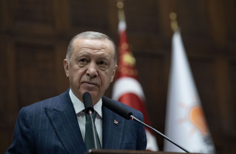 De pe ce dată românii vor intra în Turcia doar cu buletinul?