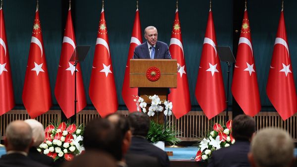 Românii vor intra în Turcia doar cu buletinul. De pe ce dată va intra în vigoare decretul