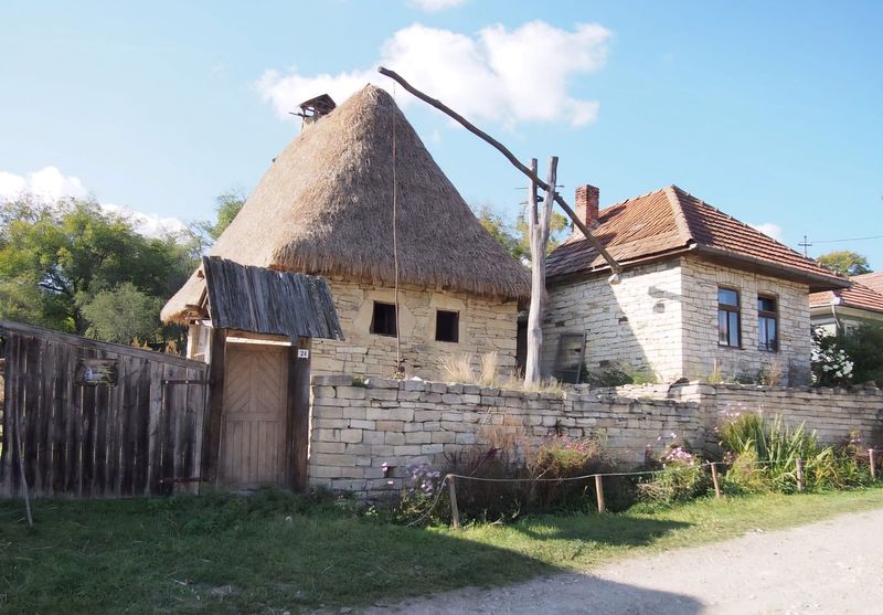 Descoperă satul Chidea, Alberobello de România