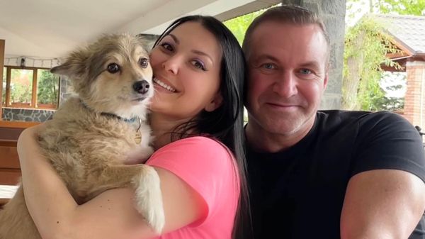 Alin Oprea a ajuns &icirc;ntr-un suflet acasă la soția lui. Medana, dăr&acirc;mată de trecerea &icirc;n neființă a cațelușei Angy: "&Icirc;nvață să iubești ceea ce ai, altfel viața o să te &icirc;nvețe să iubești ceea ce ai pierdut" 