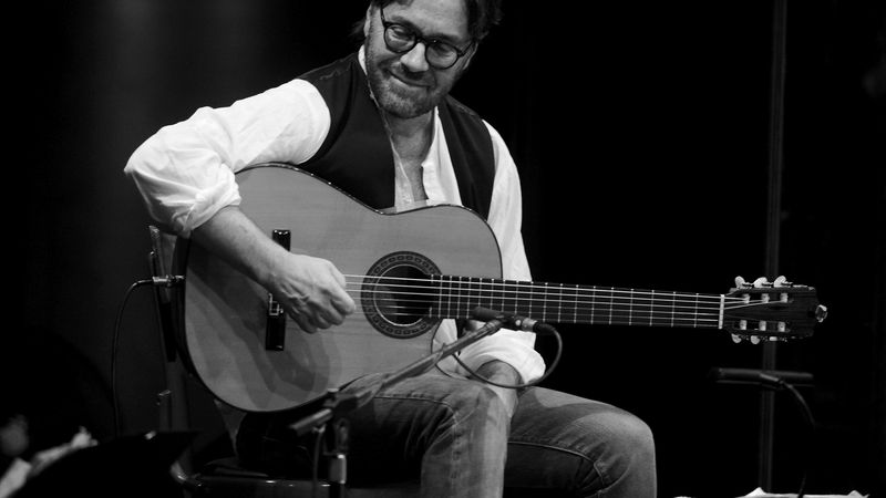 Al Di Meola, dedicaţie specială la concertul de la Sala Palatului pentru medicii din Rom&acirc;nia care i-au salvat viaţa