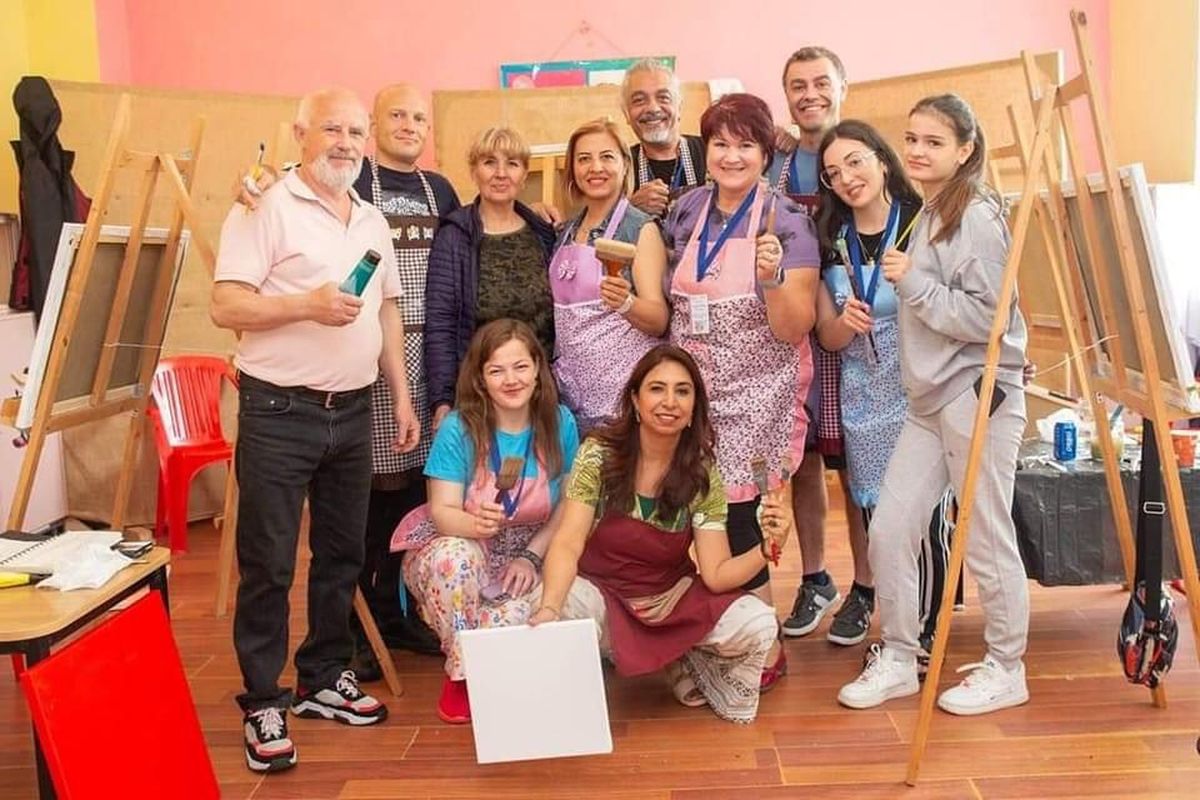 Explozie de culoare la cea de-a VII-a ediție a Taberei Internaționale de Pictura în aer liber de la Nenciulești